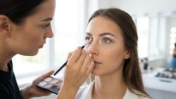 Awake Look Hack: The Subtle Eyebrow Adjustment Makeup Artists Use for Instantly Brighter Eyes